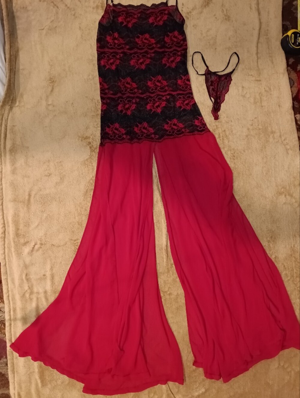 NWOT Shirley Of Hollywood Red Lace-Trim Sheer Paneled Vintage Nightgown Sz S